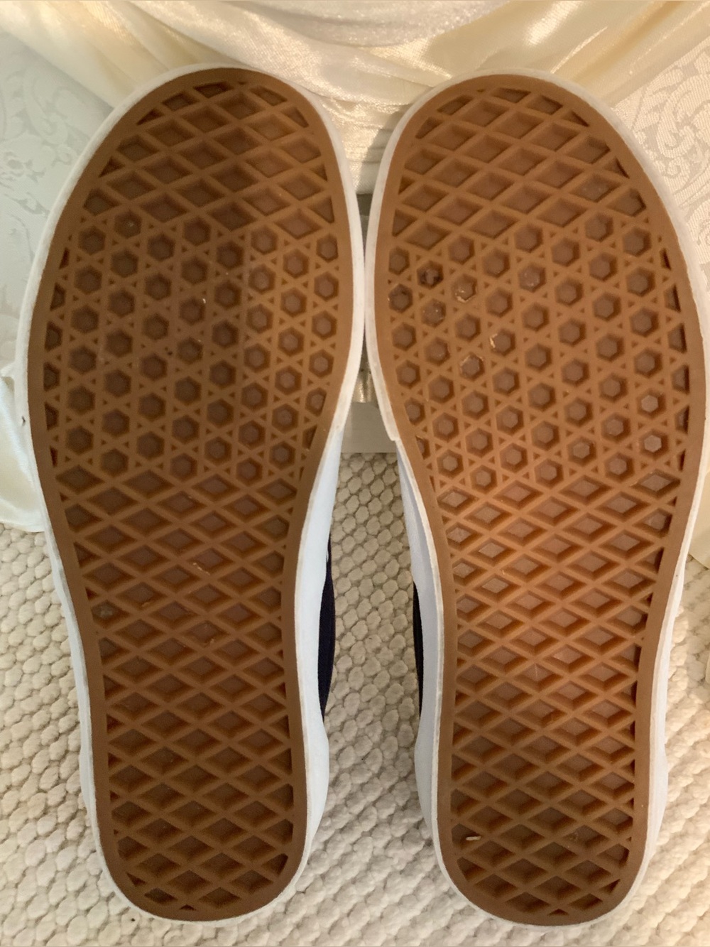 VANS - Picture 8 of 12